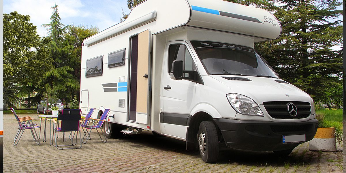 SALY Rent-a Caravan Mercedes Motorhome 1